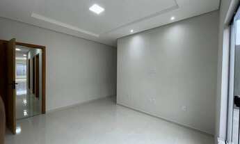 Imagem: Vende casa com ótimo acabamento no bairro