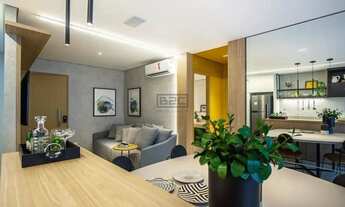 Imagem 5: Land 226 Universitário