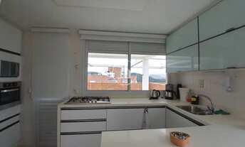 Imagem 7: Cobertura com Piscina e 3 Quartos e Suíte na Pedra Branca - PLC