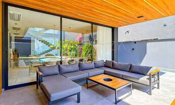 Imagem 3: MANSÃO À VENDA NA BARRA DA TIJUCA CONDOMÍNIO ALPHAVILLE