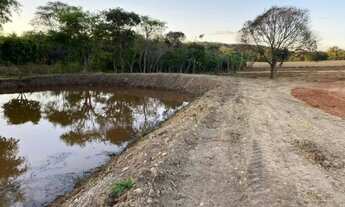 Imagem 3: 10.000 M2 com lago na região da Amaralina. OPORTUNIDADE !!! Goiânia