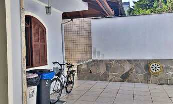 Imagem 2: Excelente Casa com 5 Dorms, 242 m² - Barreiros - São José/SC