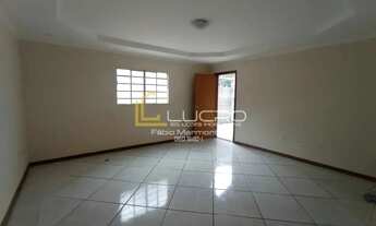 Imagem 5: Casa para aluguel com 280 m² e 3 quartos em Núcleo Residencial Alto Alegre, Bauru - SP