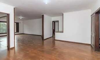 Imagem 7: Casa com piscina no bairro Jardim Itu Sabará em Porto Alegre disponível para venda e locaç