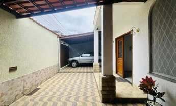 Imagem 4: RV-MAR5486 EXELENTE CASA COM EXTRUTURA PARA MAIS CONSTRUÇÃO