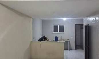 Imagem 2: Casa duplex em condomínio com piscina