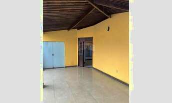 Imagem 2: Venda de Casa Reformada em nova parnamirim com 3 Quartos, Quintal e Churrasqueira e ponto