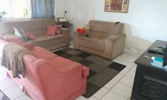 Imagem 2: Casa à venda no bairro Jardim das Cerejeiras em Atibaia, com ótima localização! Venha conf