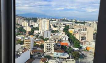 Imagem 2: Ap 3 quartos em frente Shopping Tijuca, 2 vagas, lazer completo, próximo metrô Saens Pena