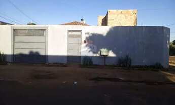 Imagem 2: Casa residencial com potencial misto Bairro Pão de Açúcar IV Araxá/MG