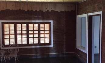 Imagem 7: Casa com vista para as montanhas