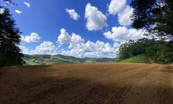 Imagem 5: Lindo Sítio escriturado e Regpara venda tem 30000m2quadPedra Branca, à 14km do Domingos Ma