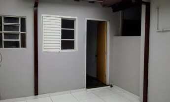 Imagem 4: VENDO CASA COM PEQUENO PONTO COMERCIAL