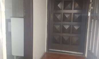 Imagem 2: Sobrado para aluguel tem 300 m² com 3 dormitórios, bastante grande e bem localizadpo