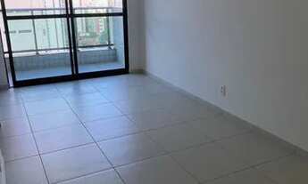 Imagem 2: Apto na Torre 60m com varanda 2 quartos móveis fixos