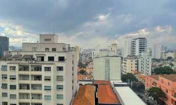 Imagem 4: OPORTUNIDADE PARA LOCAÇÃO: APTO TODO REFORMADO, COM ASPECTO DE NOVO, E NO MELHOR ENDEREÇO