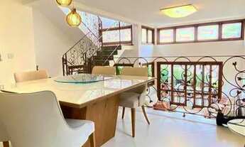 Imagem 1: Casa para venda tem 175 metros quadrados com 4 quartos em Moema - São Paulo - SP