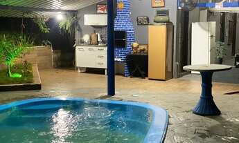 Imagem 2: Chácara com barracão e piscina