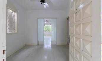 Imagem 2: Casa para Venda - 0.01m², 5 dormitórios, 10 vagas - Petrópolis