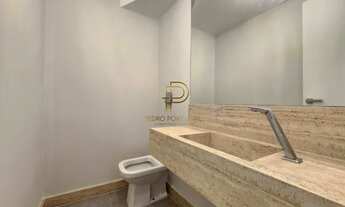 Imagem 7: Casa de condomínio para venda tem 320 metros quadrados com 5 quartos