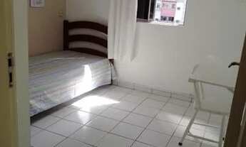 Imagem 6: Quarto em Boa Viagem ara moças em ambiente familiar