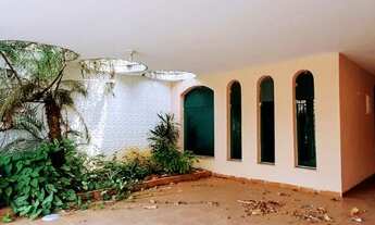 Imagem: Sobrado para venda, 284m², com 3 quartos