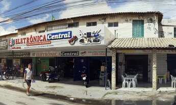 Imagem 3: Prédio a venda com lojas comerciais na Avenida A Conjunto Ceara