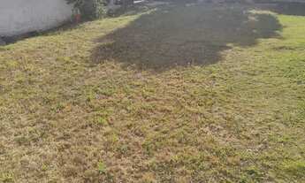 Imagem 7: Arniqueira - Lote murado com 152m2 em Condomínio fechado na Avenida Principal