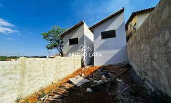Imagem 2: Casa à venda em São Joaquim de Bicas, bairro Pousada das Rosas