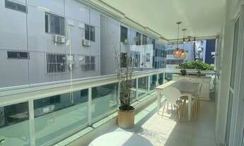 Imagem 2: ALUGO, APT 2 QTS , sendo 1 suite com closet , dependência completa , 2 vagas