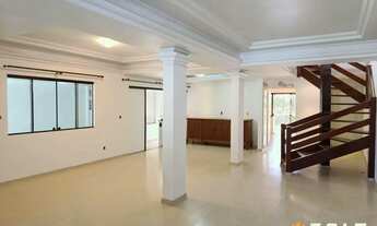 Imagem 3: Casa com 5 dormitórios para alugar, 421 m² por R$ 8.630,00/mês - Ponta Aguda - Blumenau/SC