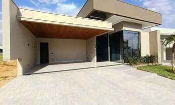 Imagem 2: Casa em Condomínio para Venda em Presidente Prudente, Parque Residencial Damha IV, 3 dormi