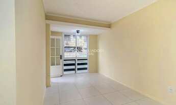 Imagem 2: Imóvel para venda possui 47 m², com 1 quarto em Santana - Porto Alegre - RS