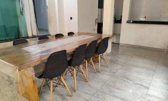 Imagem: Casa mais lojas no Jardim das Alterosas