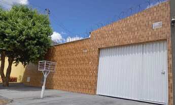 Imagem: 07- CASA NO ARAÇAGI