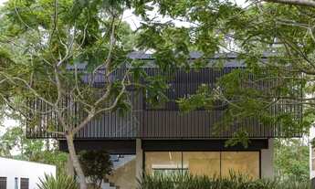 Imagem 2: Casa de Condomínio com 4 Quartos e 7 banheiros para Alugar, 480 m²