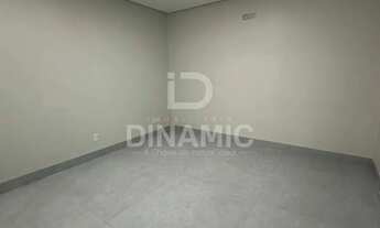 Imagem 6: Casa alto padrão no Cond. Copacabana em Abadia, com 4 suítes e piscina