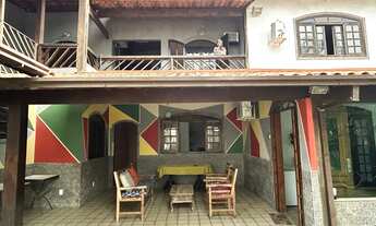 Imagem 4: Espaçosa casa em Niterói com Piscina e Churrasqueira por Temporada