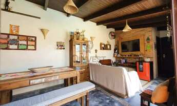 Imagem 6: Casa a venda com 03 Quartos de laje inclinada - averbada - com área gourmet e piscina!