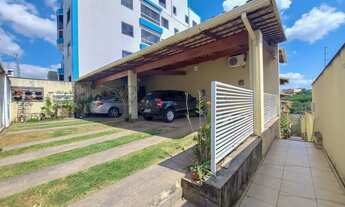 Imagem: Casa Geminada com entrada coletiva, 03 quartos