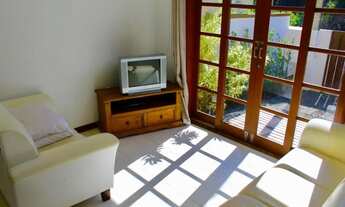 Imagem 3: SOBRADO COM PISCINA EM BOMBINHAS PROXIMO A PRAIA DE CANTO GRANDE