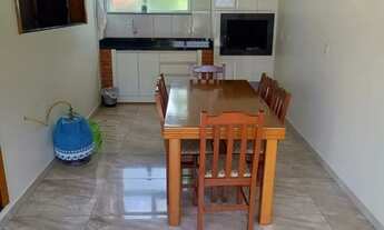 Imagem 2: Casa com piscina diária para 6 pessoas 350,00 , taxa de limpeza 150,00