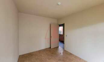 Imagem 3: Apartamento com 2 dormitórios para alugar, 54 m² por R$ 700,00/mês - Protásio Alves - Port