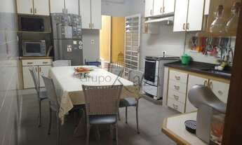 Imagem 2: Casa com Piscina - Parque Industrial - 3 Dormitórios - 300m²