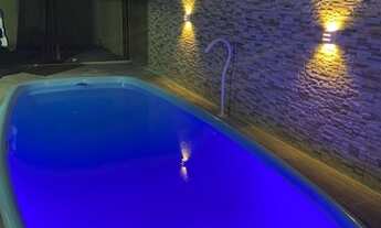 Imagem: Casa em construção na praia de Japaratinga