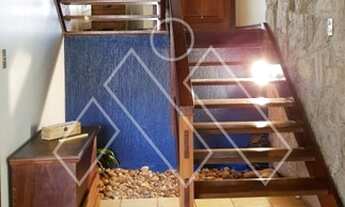 Imagem 7: Excelente sobrado em 3 níveis e com piscina no Jd. Santa Monica