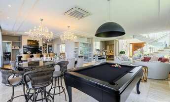 Imagem 7: Mansão de alto padrão em condomínio fechado