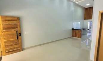 Imagem 6: Casa 3/4 sendo uma suíte no Balneário Meia Ponte, varanda gourmet com piscina na pastilha