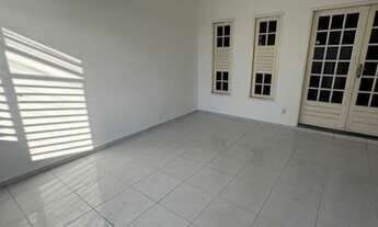 Imagem 6: Casa para venda tem 250 metros quadrados com 4 quartos em - Delmiro Gouveia - Alagoas