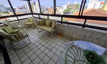 Imagem 5: A poucos metros do mar, com 5 suítes!